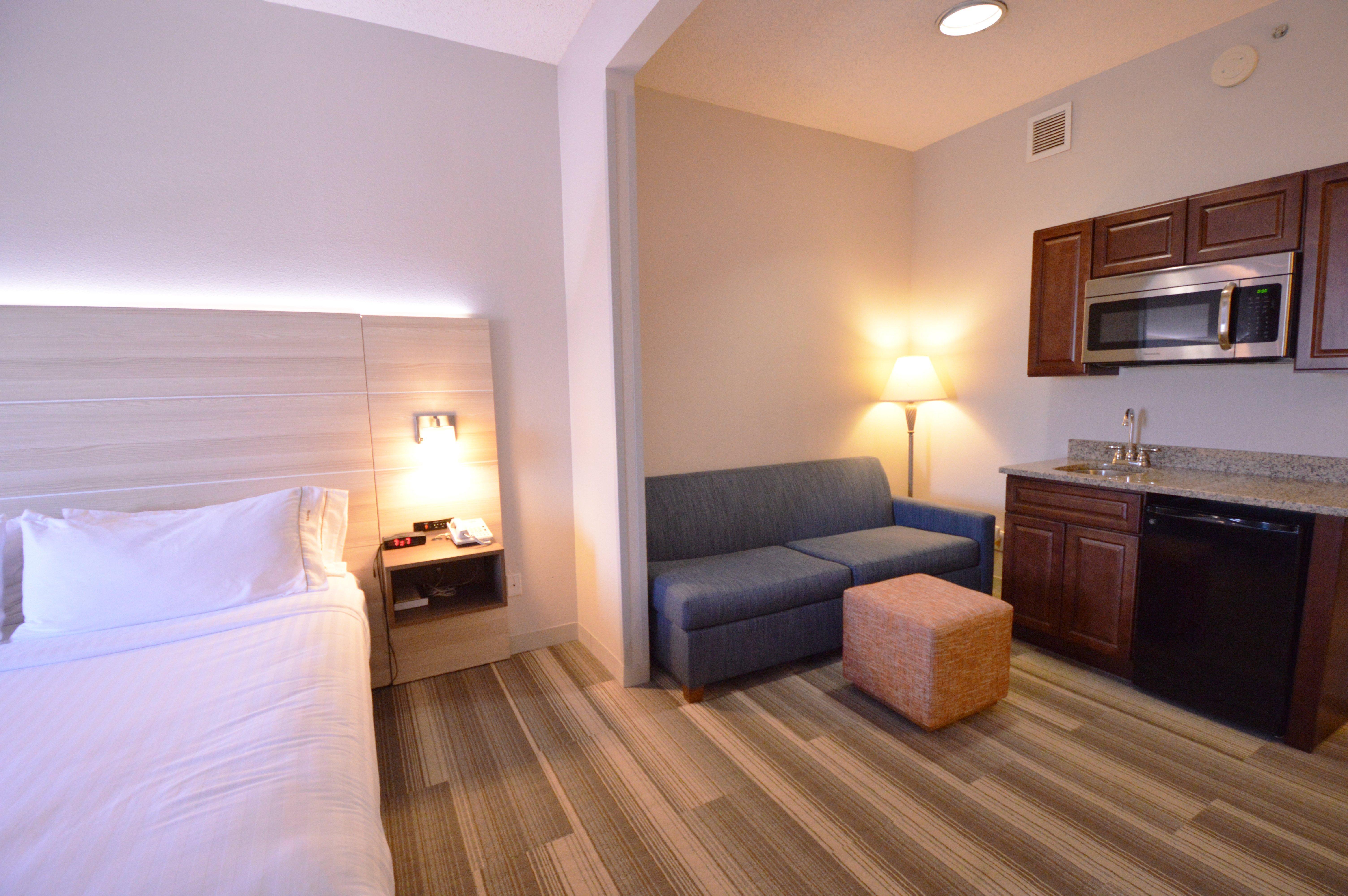 Express Toledo-oregon By Ihg 3* Oregon